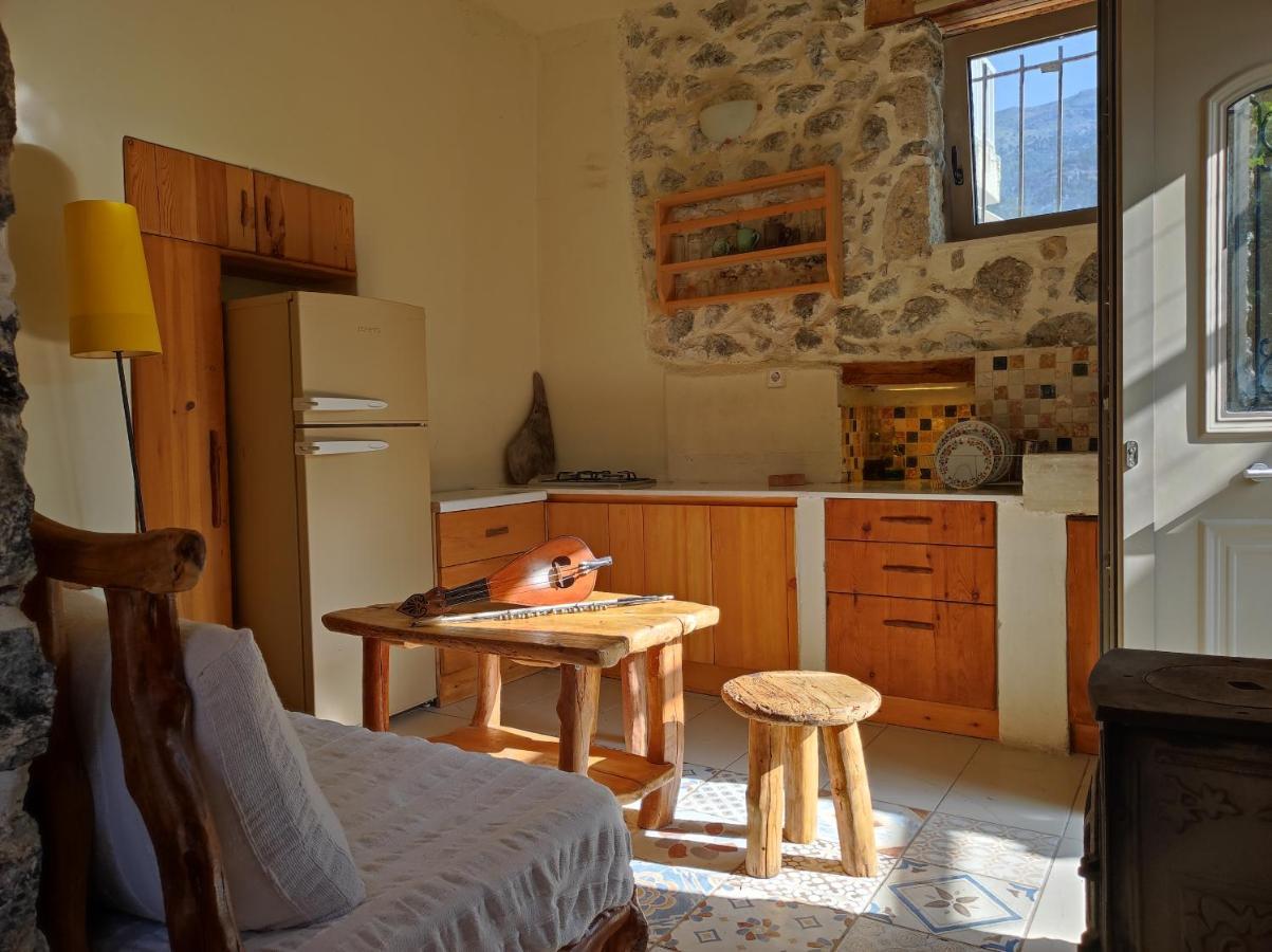 Kato Symi House Villa Kato Simi Eksteriør billede
